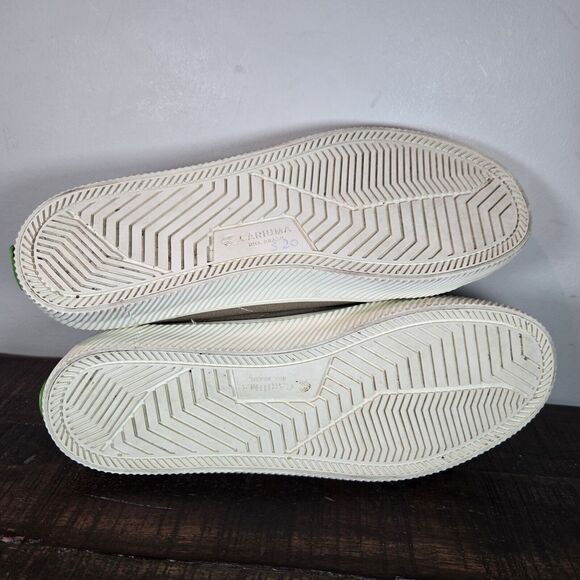 Cariuma Tan Canvas Sneakers - Picture 9 of 11